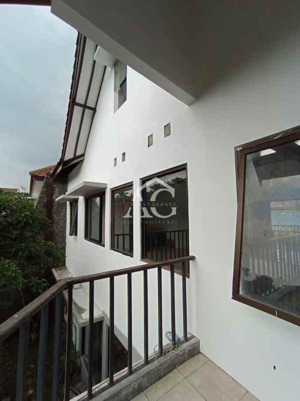 dijual rumah mewah di vpt