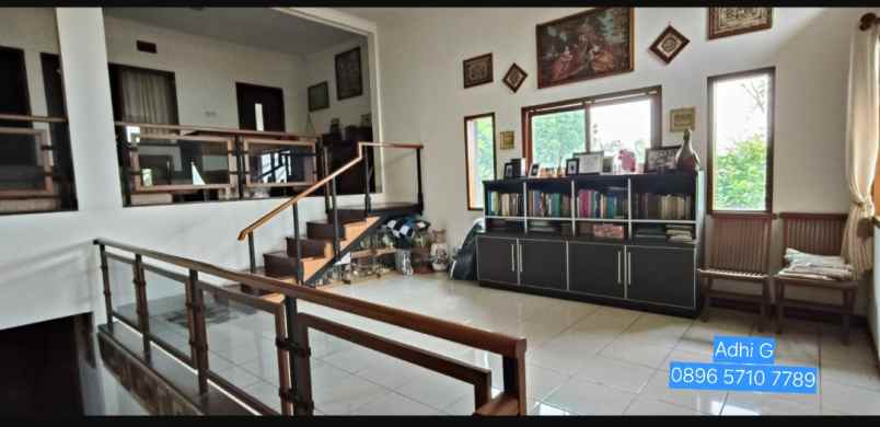 dijual rumah mewah mainroad di ciwaruga bandung barat
