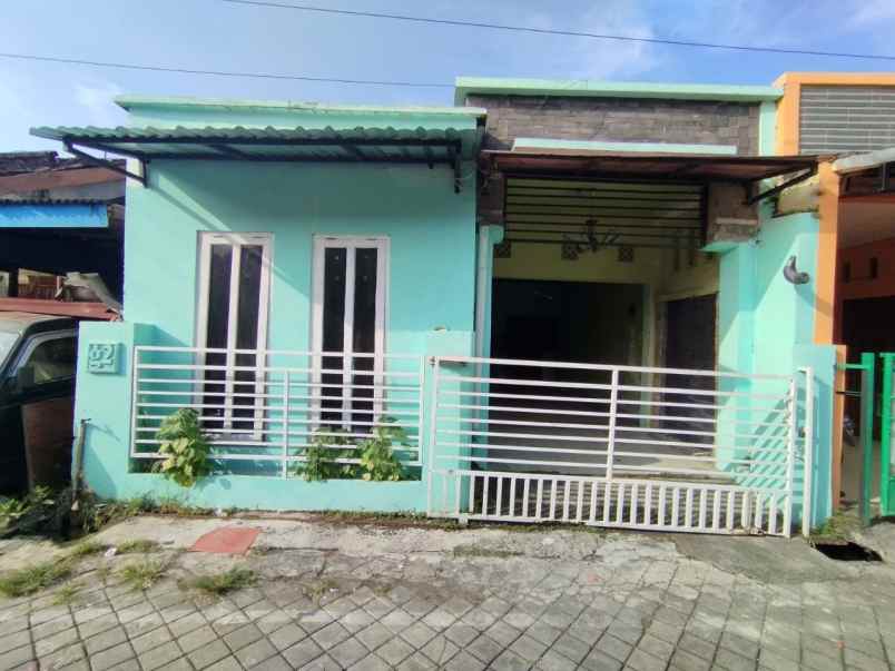 dijual rumah mojosongo jebres surakarta