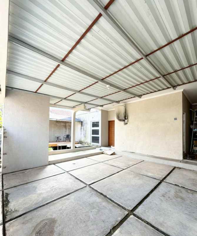 dijual rumah murah banget di eramas