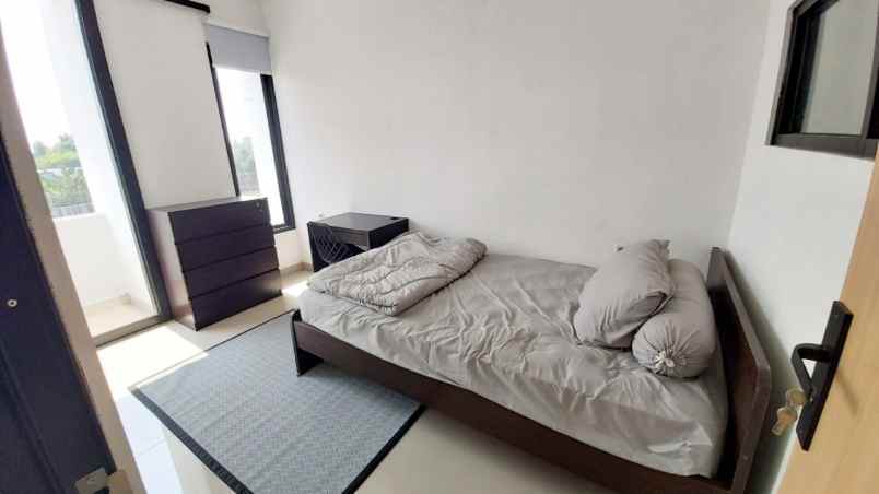 dijual rumah mustikasari mustika jaya