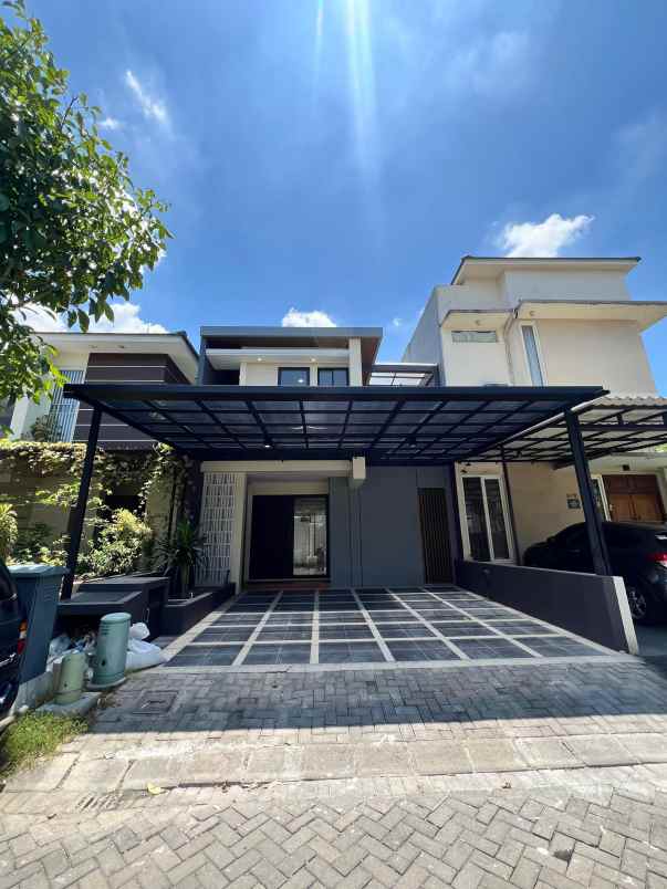 dijual rumah new minimalis mocca vrbana dian istana