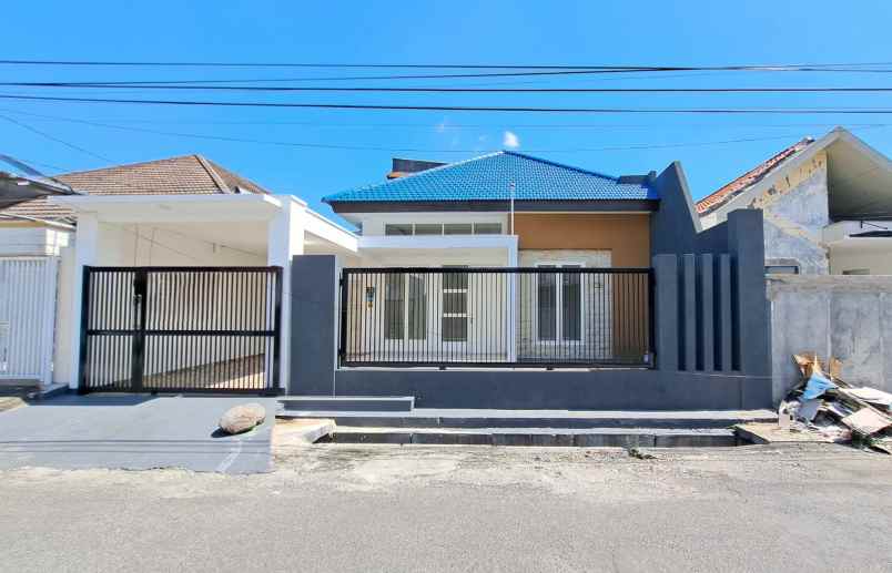 dijual rumah ngagel jaya tengah