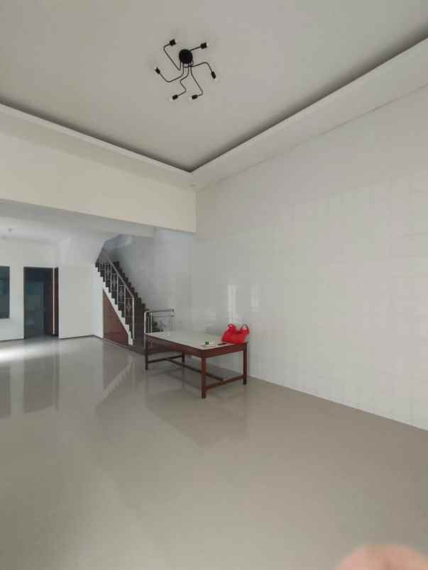 dijual rumah ngagel jaya tengah