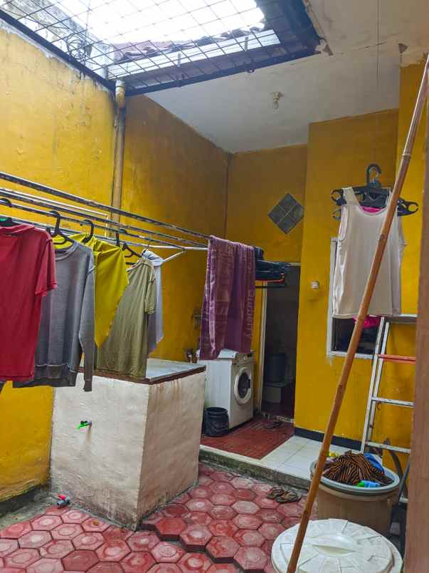 dijual rumah pagesangan