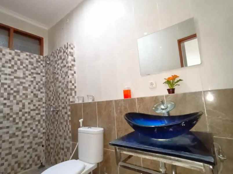 dijual rumah palmerah jakarta barat