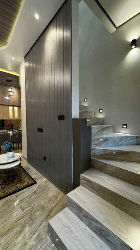 dijual rumah pamulang estate