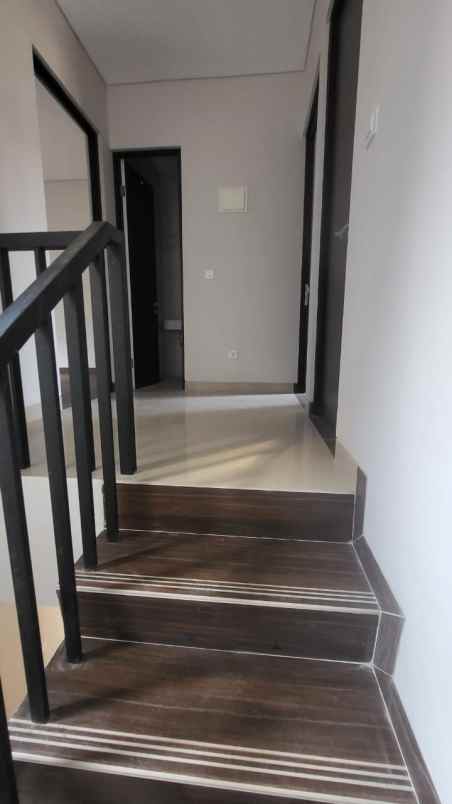 dijual rumah parung bogor