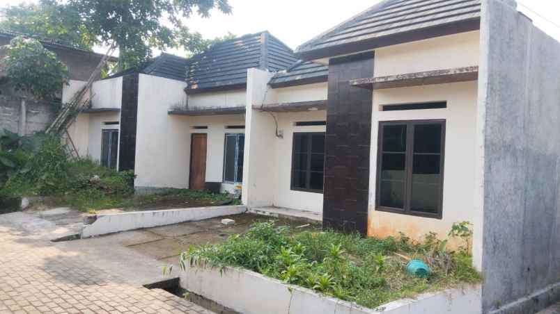 dijual rumah parung bogor