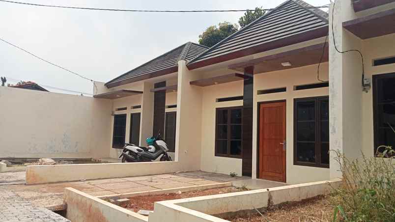 dijual rumah parung bogor