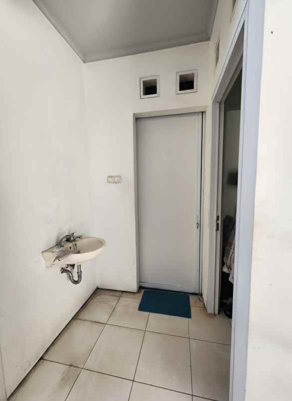 dijual rumah permata bintaro