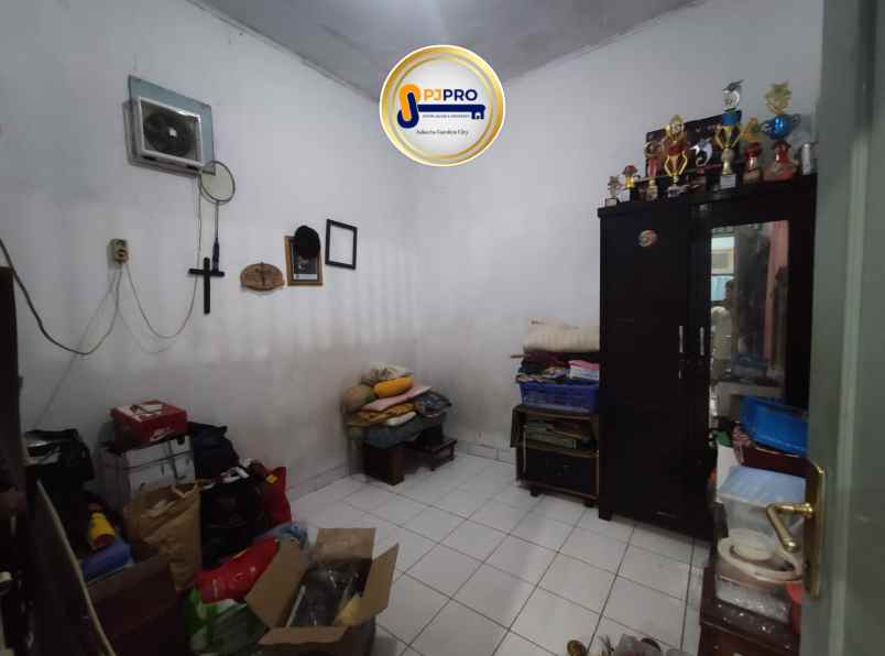 dijual rumah permata harapan indah