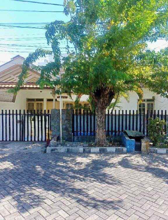 dijual rumah perum kutisari indah