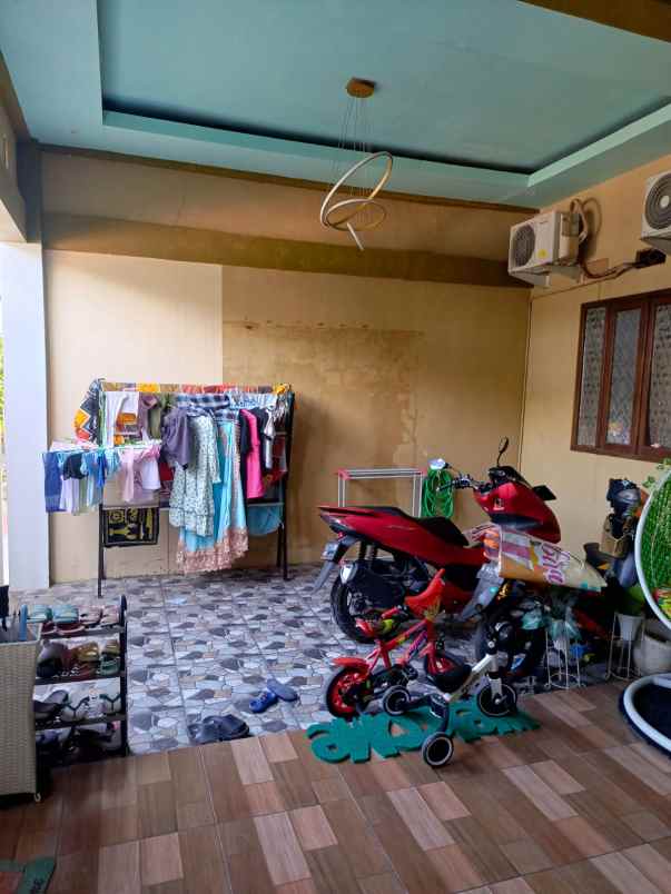 dijual rumah perumahan graha indraprasta
