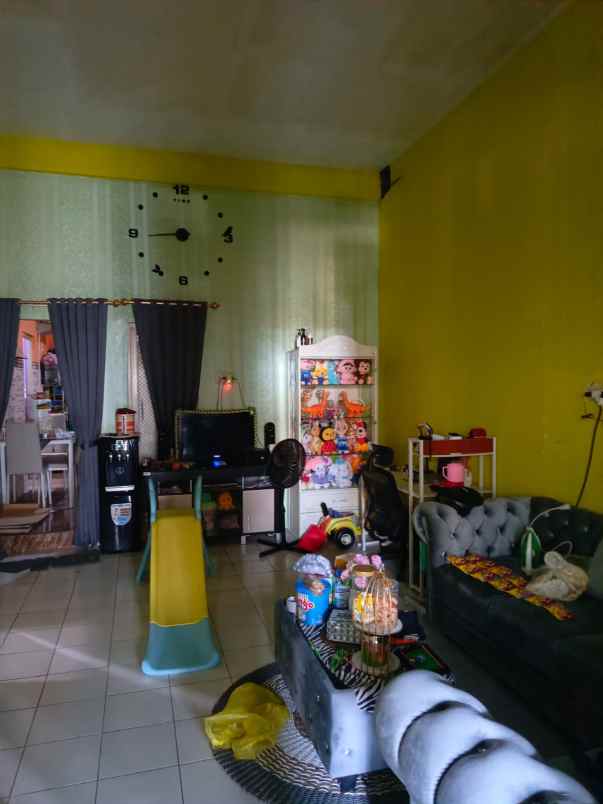 dijual rumah perumahan graha indraprasta