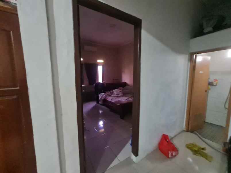 dijual rumah perumahan lembah pinus