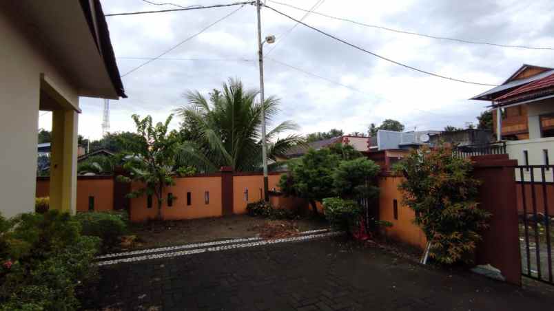 dijual rumah perumahan new buha griya