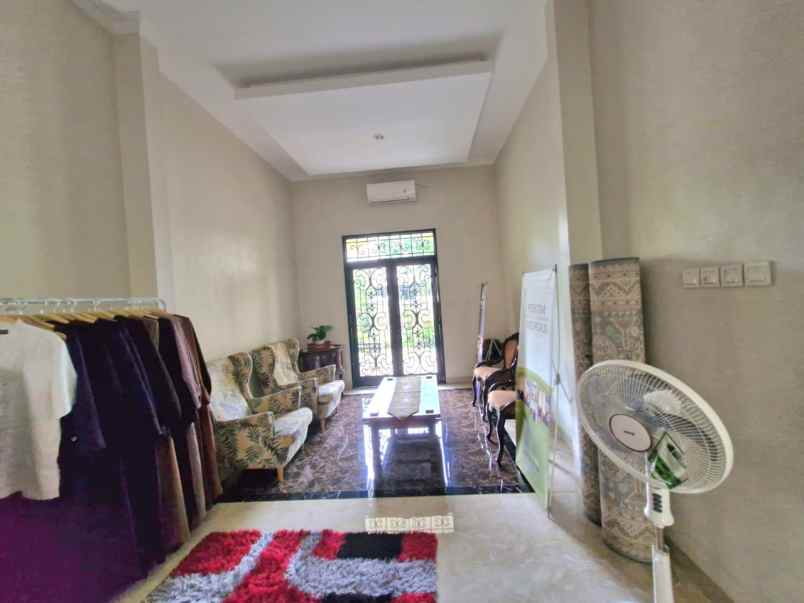 dijual rumah perumahan permata timur 1