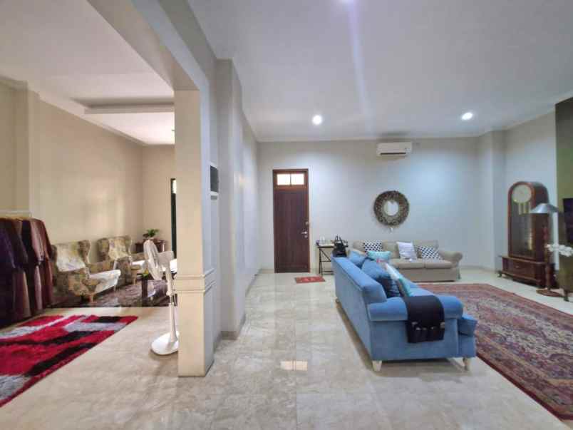 dijual rumah perumahan permata timur 1