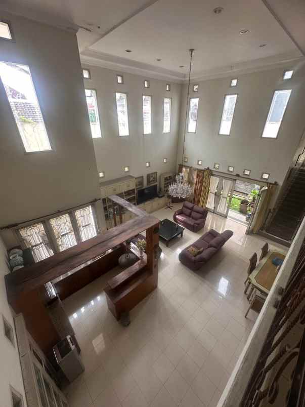 dijual rumah perumahan taman yasmin