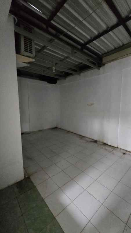 dijual rumah perumahan tirtasani