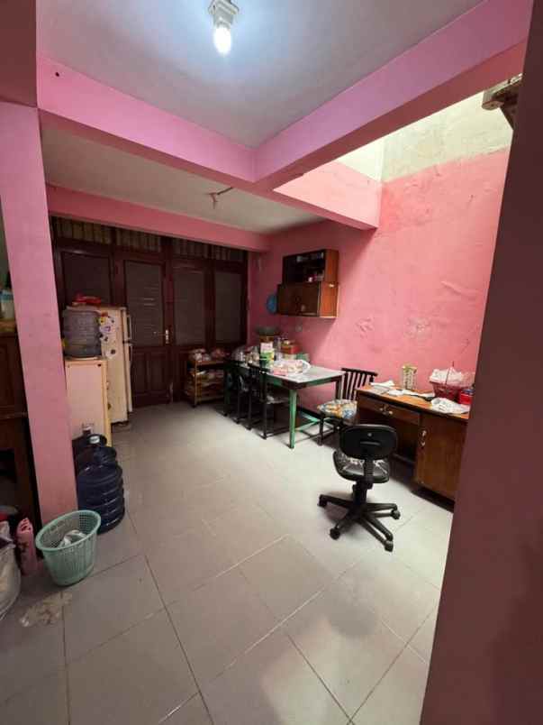 dijual rumah perumahan villa kalijudan