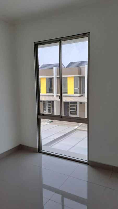 dijual rumah pik 2 cluster hawai harga murah