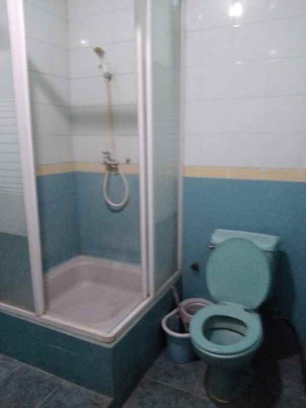 dijual rumah pisangan