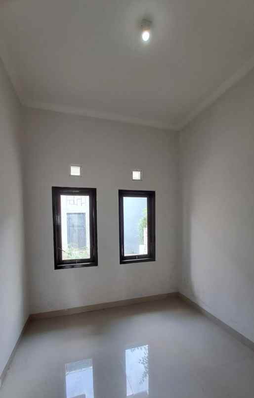 dijual rumah piyungan