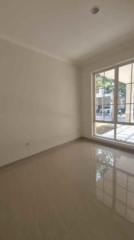 dijual rumah podomoro boulevard