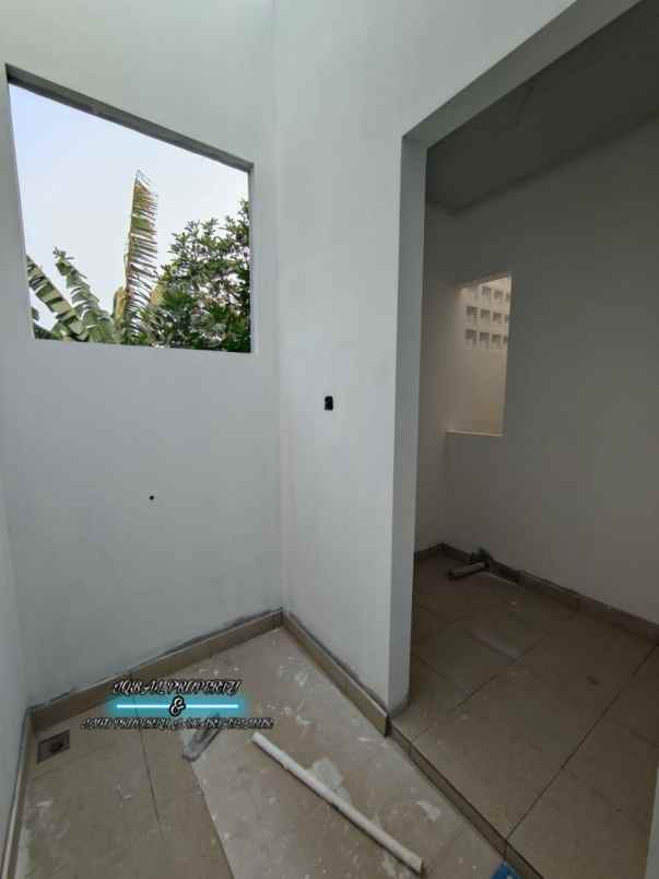 dijual rumah pondok bambu