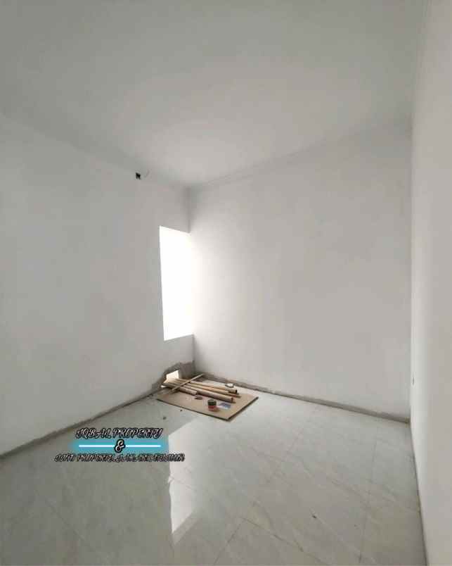 dijual rumah pondok bambu