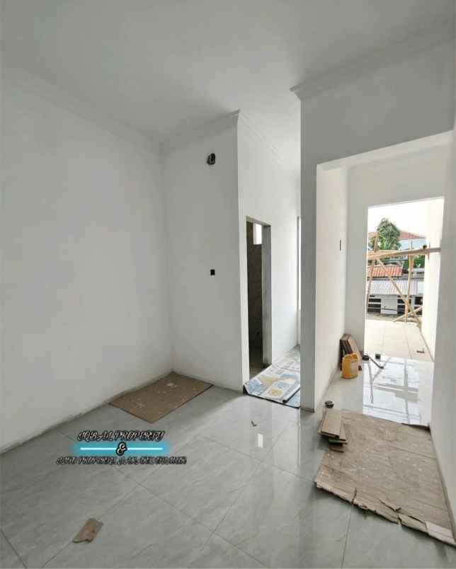 dijual rumah pondok bambu