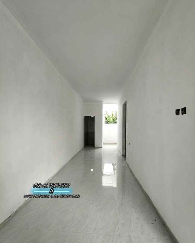 dijual rumah pondok bambu