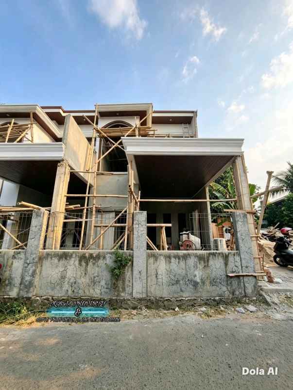 dijual rumah pondok bambu