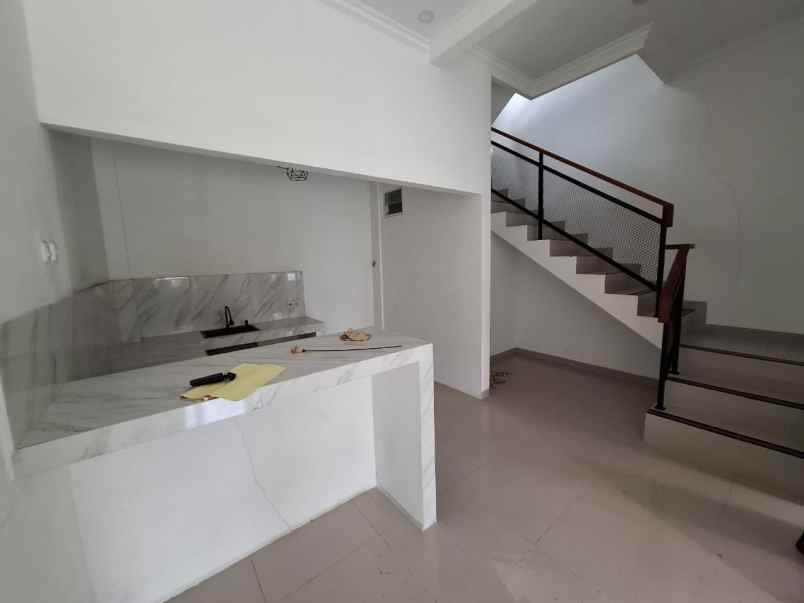 dijual rumah pondok benda pamulang