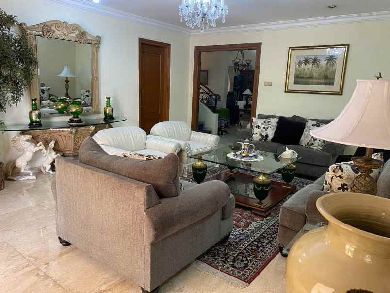 dijual rumah pondok indah