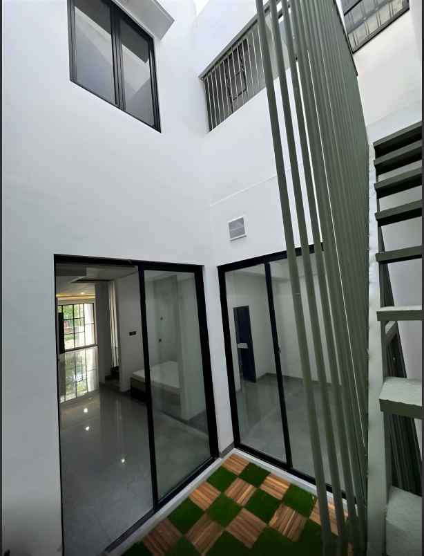 dijual rumah pondok indah kebayoran