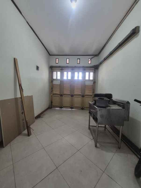 dijual rumah pondok kelapa