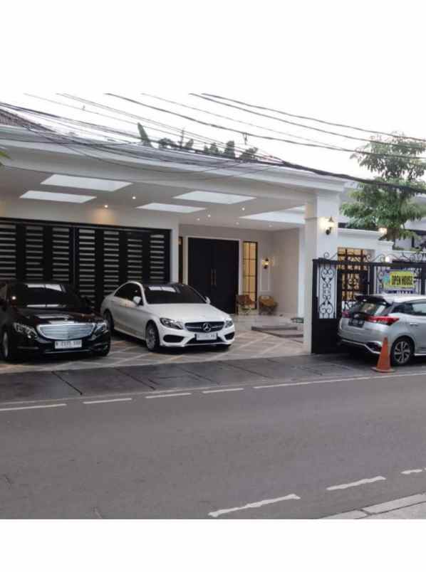 dijual rumah pondok labu cilandak