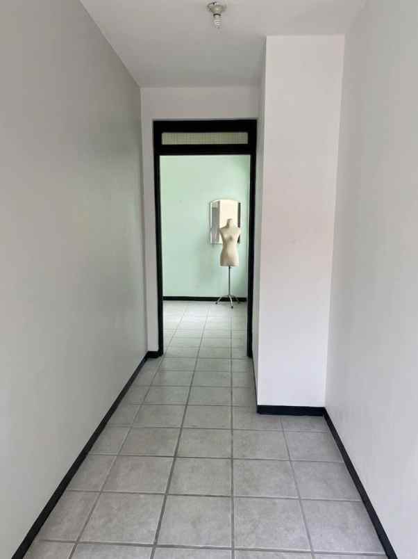 dijual rumah prapen indah
