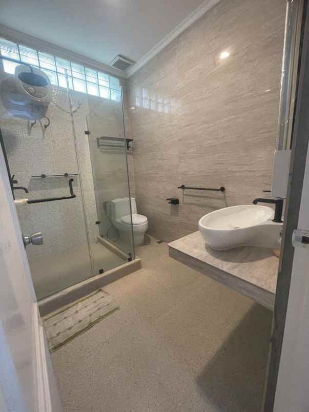 dijual rumah pulo asem pulo gadung