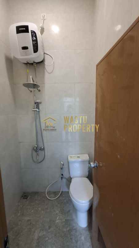 dijual rumah purwomartani kalasan