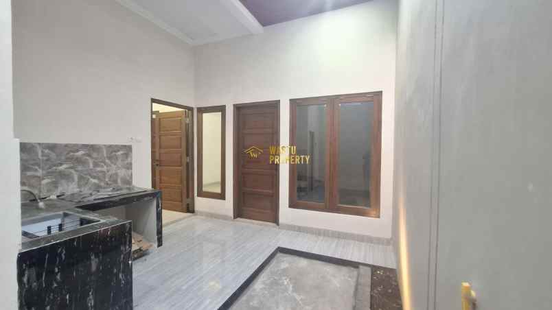 dijual rumah purwomartani kalasan