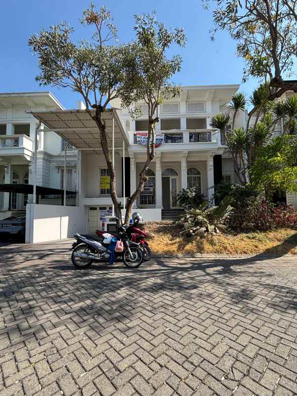 dijual rumah raffles garden citraland