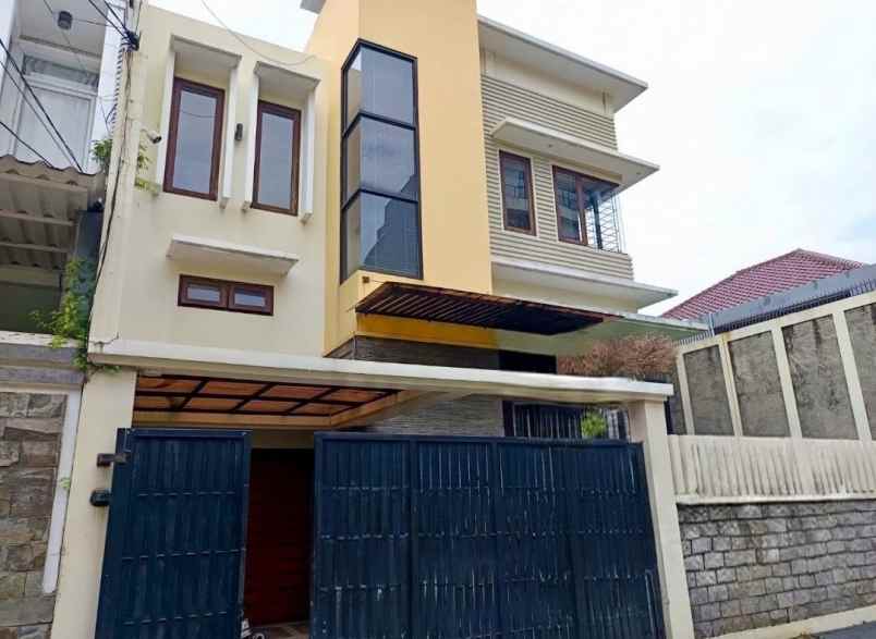 dijual rumah rawamangun