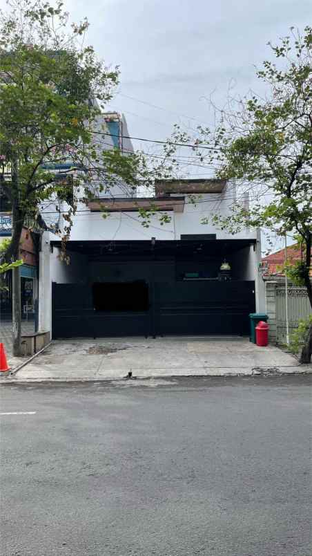 dijual rumah raya manyar