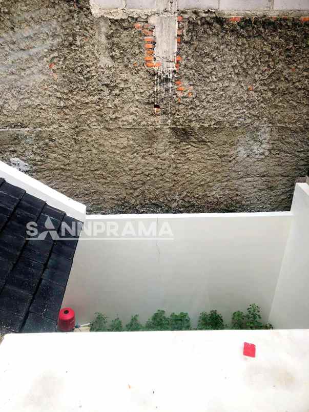 dijual rumah ready stok dekat akses tol desari