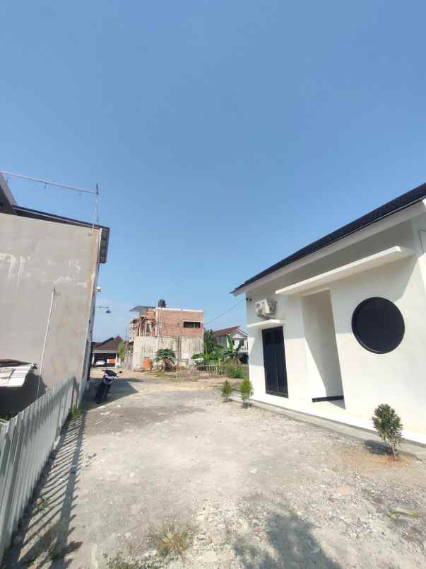 dijual rumah rsud panembahan senopati