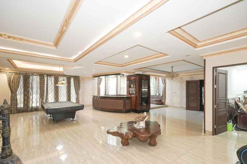 dijual rumah rumah mediterania
